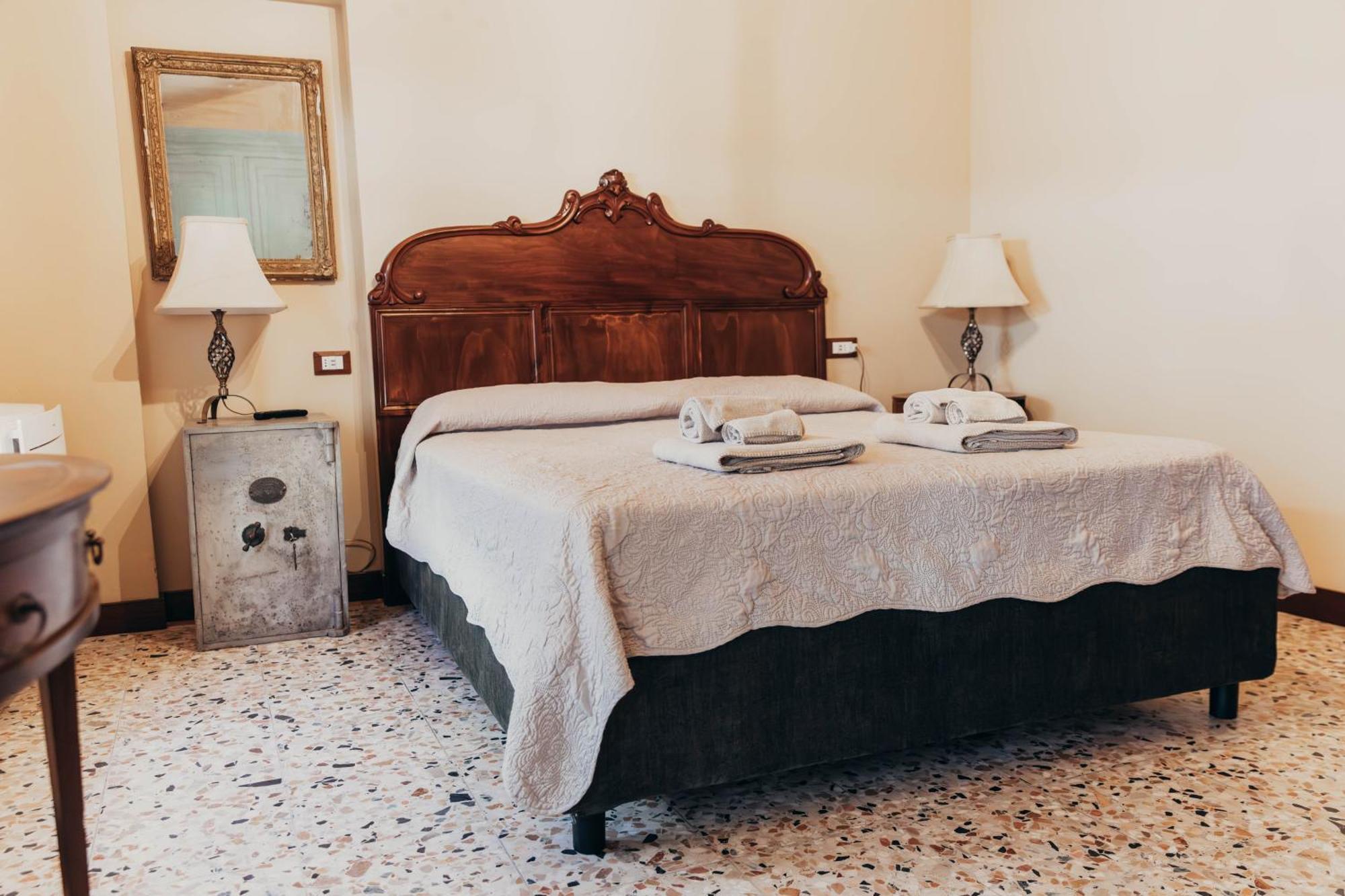 B&B Formigola Corticelle Pieve Exterior foto